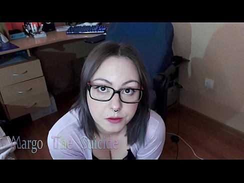 ❤️ Sexy Meedchen mat Brëll suckelt Dildo déif op der Kamera ️❌ Hausgemachte Porno bei eis ﹏